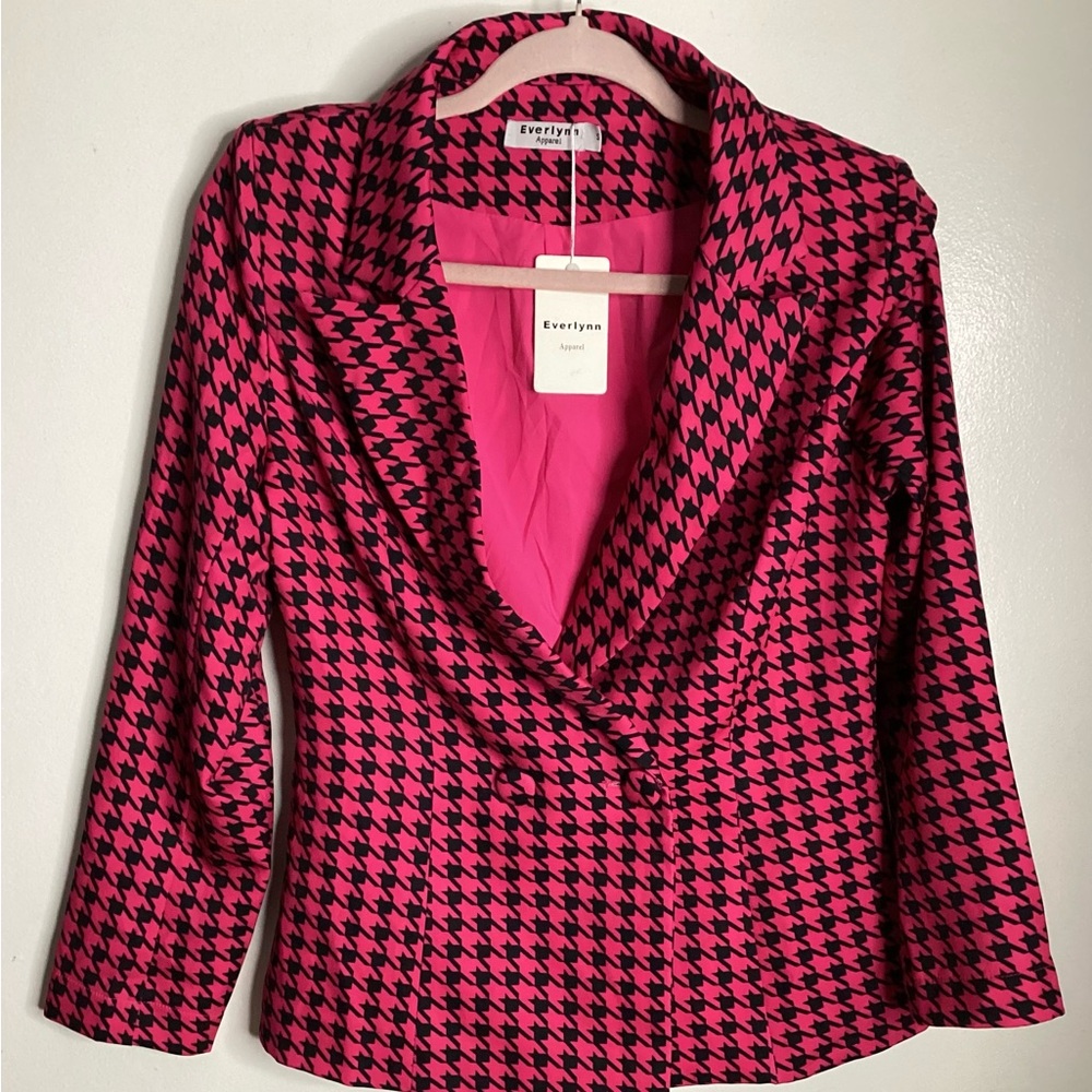 Vibrant Pink and Black Houndstooth Blazer S